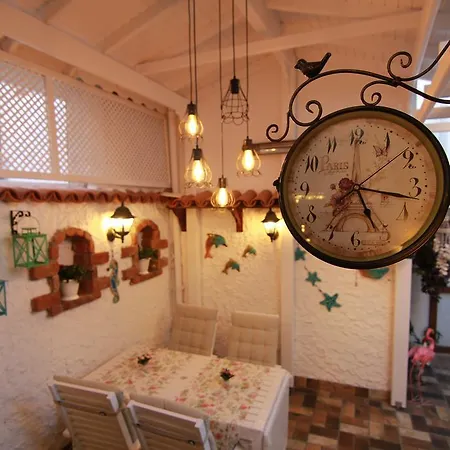 Teos Butik Homestay Sigacik